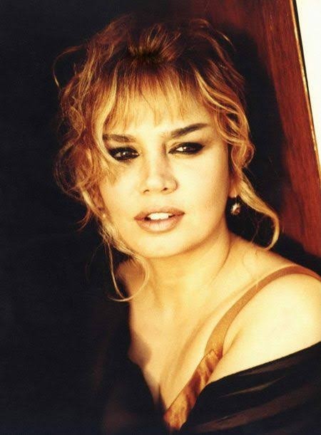 En sevdiğiniz nostaljik şarkılar hangisi?