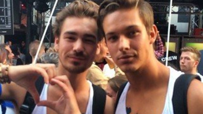 Hollanda vatandaşı olmak için gay evliliği yapar mısınız?