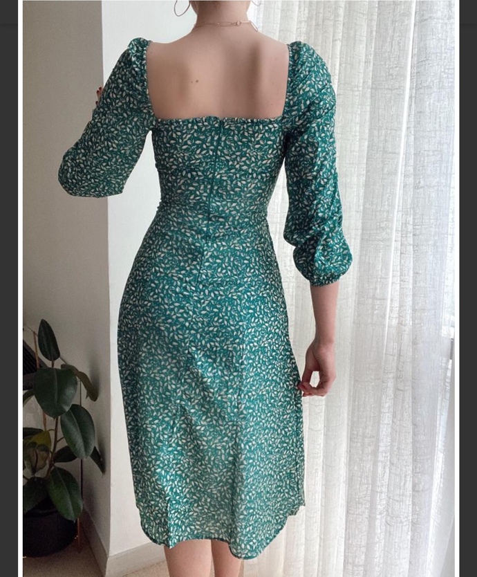 Sizce bu elbiiseyi almalı mıyım?