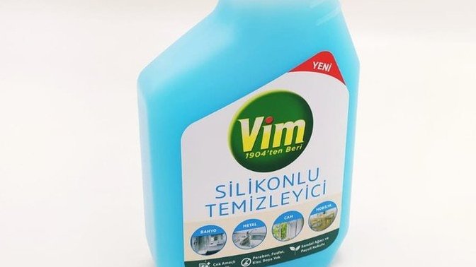 Cam ve aynaların temizliği için Vim Silikonlu Temizleyici'nin performansı nasıl?