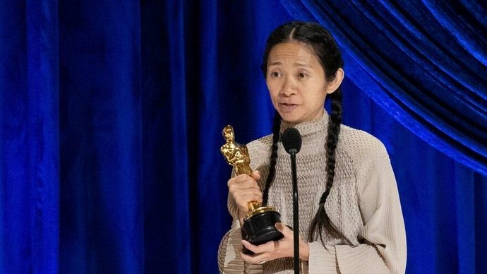 En iyi film Oscar’ı Nomadland’e verildi. Sizce hak etti mi?