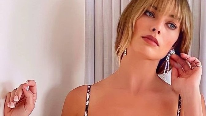 Margot Robbie'ye kahkül yakışmış mı sizce 😍 ?