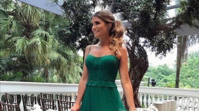 Düğün kıyafeti seçeceğim hangisi olsun?