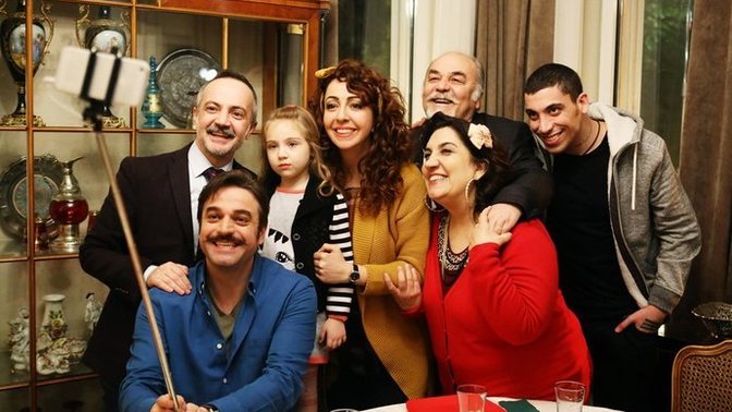 Anne, baba, 2 çocuklu ve kirada olan bir aile için asgari ücret ne kadar olursa temel ihtiyaçlarını tam olarak karşılayabilir?
