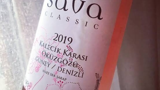Önerebileceğiniz şarap markası var mı? Sava Classic şarabı nasıl?