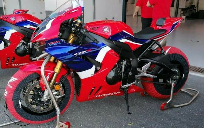 Hangi marka motoru tavsiye edersiniz benim için?