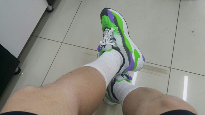 Nike mı Puma mı neden?