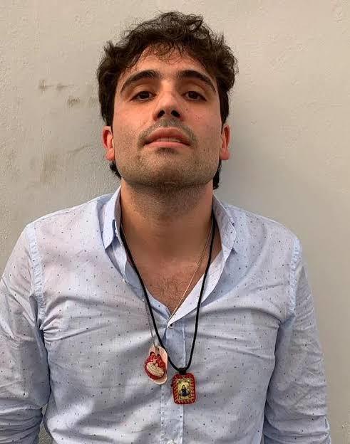 El chaponun oğulları yakışıklı değil mi?