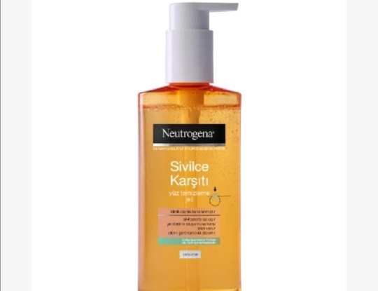 Neutrogena Sivilce Jeli önerir misiniz?