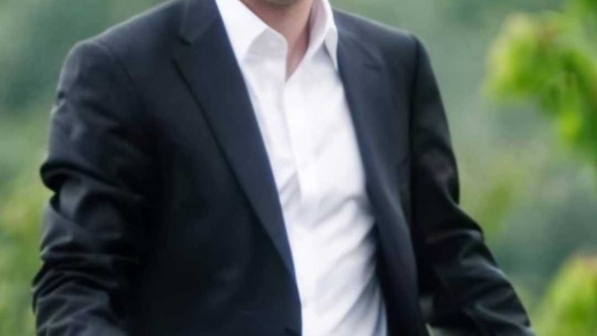 Arkadaşlar, sizce de Polat Alemdar abartılmıyor mu ya?