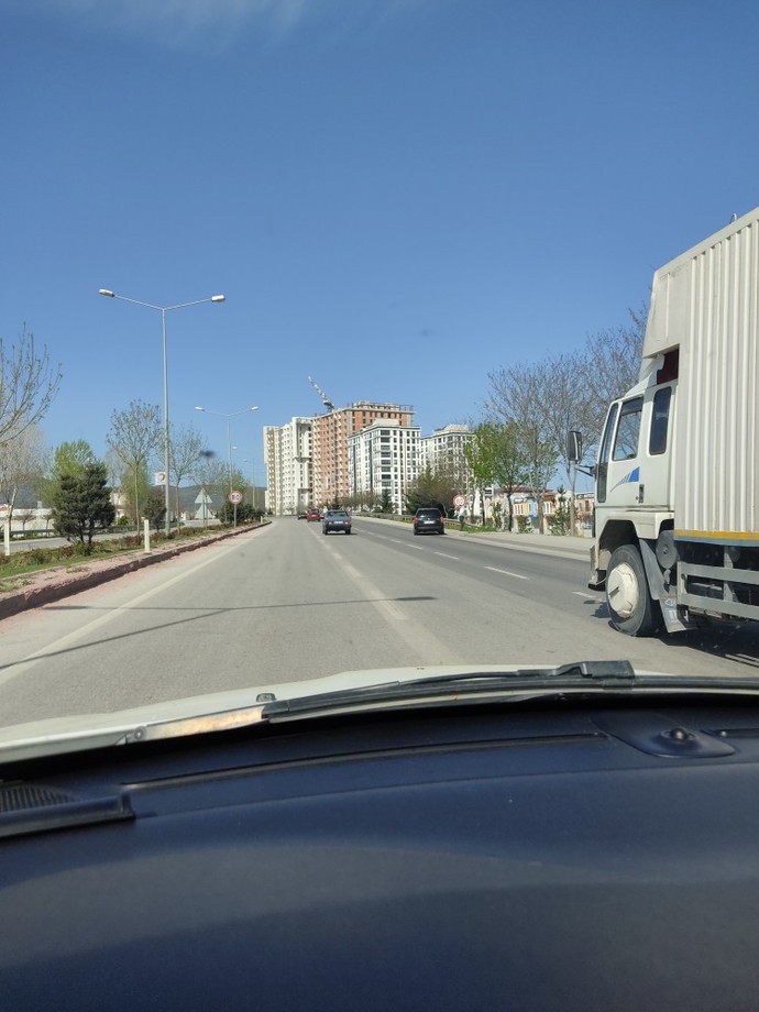 Herkes sokaklarda, bu nasıl tam kapanma?