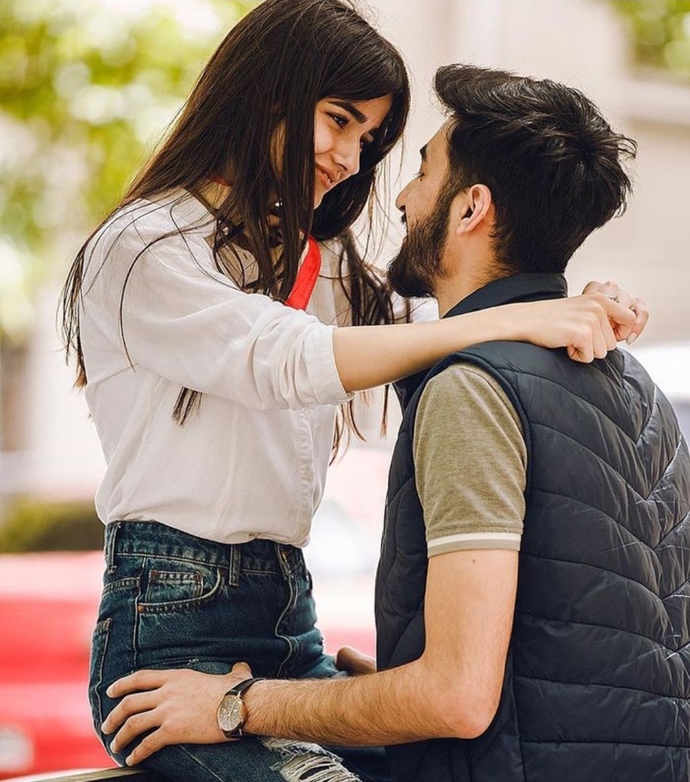 Aşk yaşadığınız kişinin baskın olanını mı yoksa itaatkâr olanı mı tercih edersiniz?