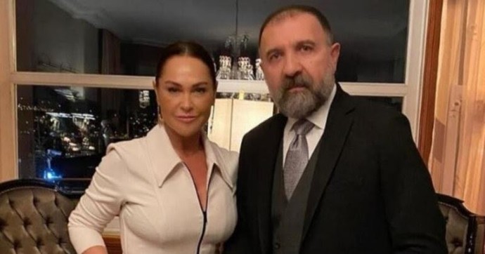 Hülya Avşar’ın rol gereği attığı tokat, Ertuğrul Postoğlu’nun çene kemiğini çıkardı. Eli ağır kadınlar sizi korkutur mu?