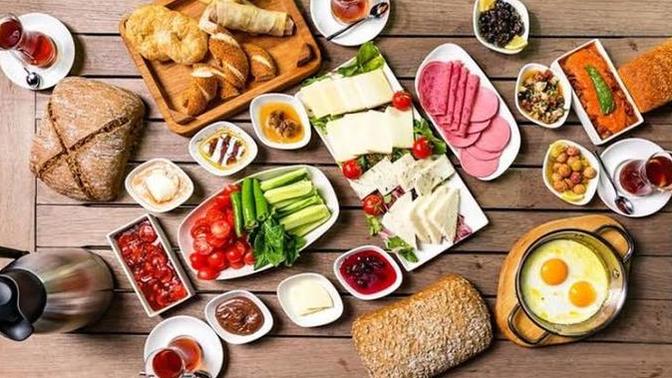 Sahura ne var yemekte?