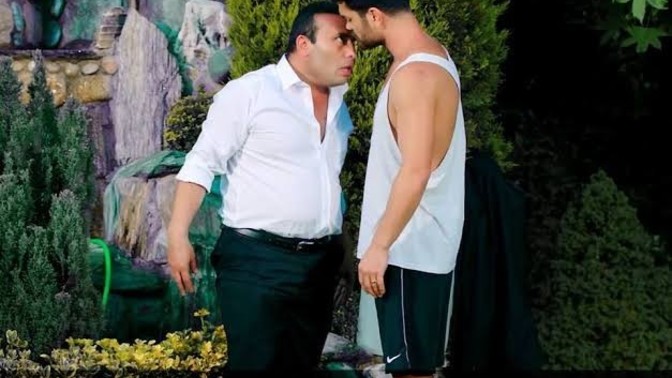 Sizinde durduk yere aklınıza gelen replikler var mı?