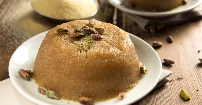 İrmik helvasında margarin mi tereyağı mı daha güzel olur?