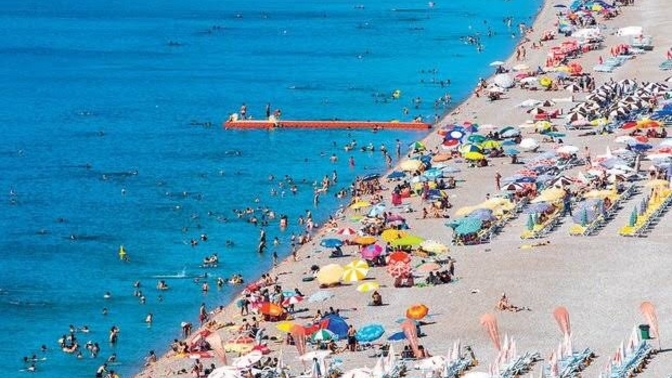 Yaz geliyor peki siz yazı seviyor musunuz ve neden?