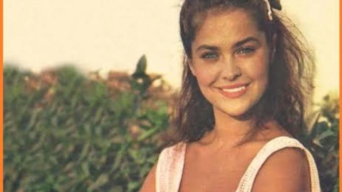 Ornella Muti mi Daha güzel Hülya Avşar mı?