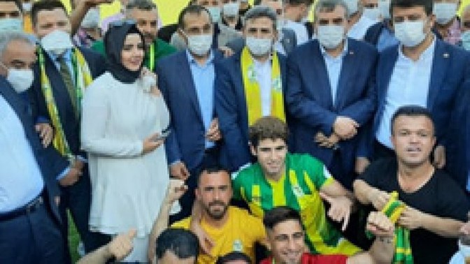 Sampiyon olan Adiyamanspor 'un ilk kadin baskani oldu , tarihe gecti ! Kadinlar istedikten sonra herseyi basarabilir mi?