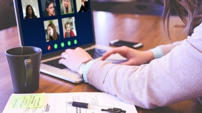 Online sunumum var ancak sunum yaparken çok heyecanlanıyorum. Taktikleriniz var mı?