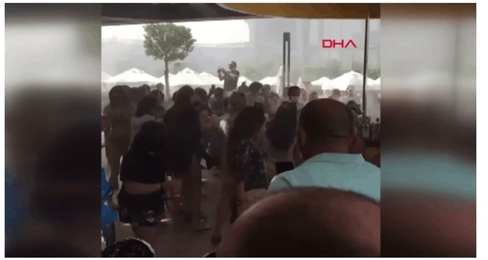 Antalya’da maskesiz mesafesiz otel partisi. Koronavirüs sadece Türk vatandaşlarına mı bulaşıyor?