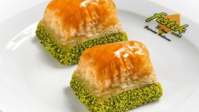 Bir oturuşta kaç adet baklava yiyebilirsiniz?