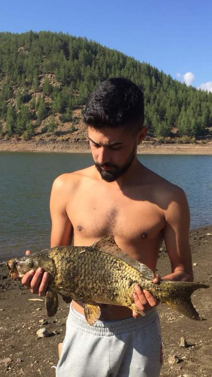 KS canlar resimde olan balık kaç kilo ve cinsi nedir?