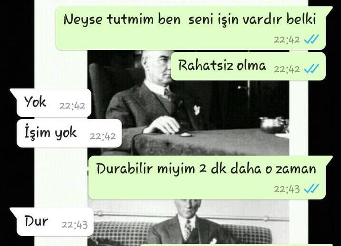 Arkadaşlar sizce beni seviyor mu ya da değer veriyor mu linçlemeden lütfen?