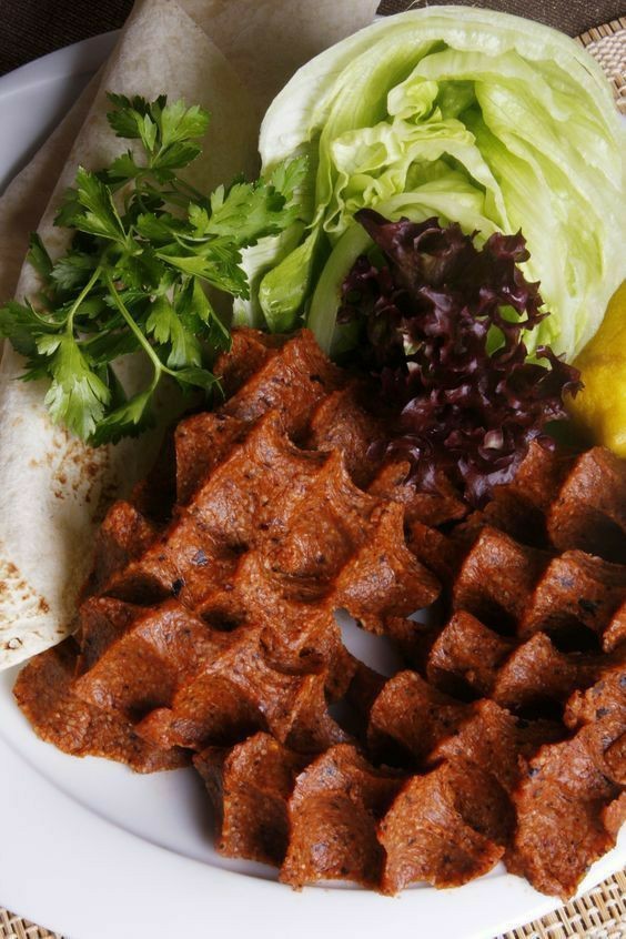 Çiğ köfteyi severmisin?