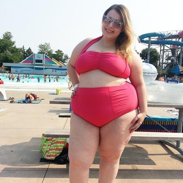 Kilolu olduğum için bikini alacağım dediğimde çevremden tepki topuna tutuluyorum. Kilolular bikini giyemez mi?