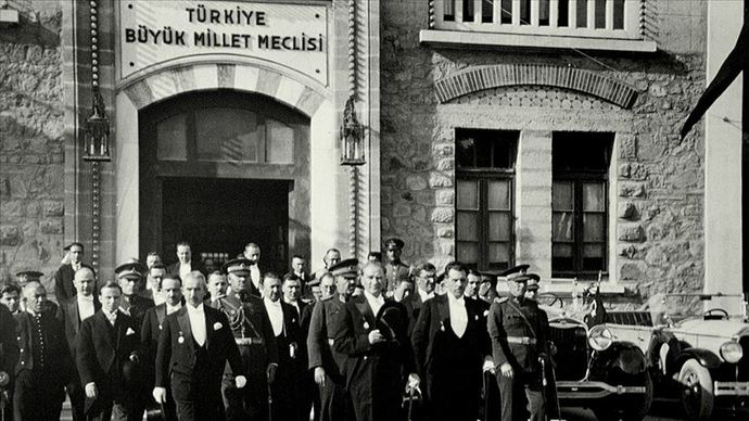 Olası bir savaşta başkent işgal edilse başkenti değiştiremeyecek miyiz?