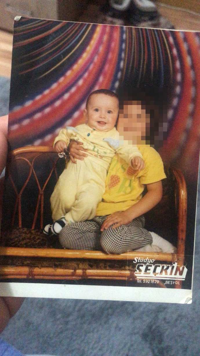 Bebeklik fotoğrafınız var mı?