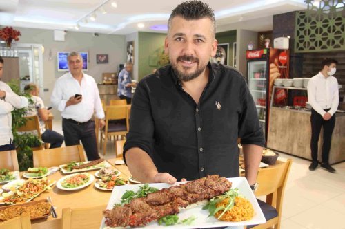 Kız/Erkek arkadaşınız ile nasıl bir mekanda yemek yemek isterdiniz?