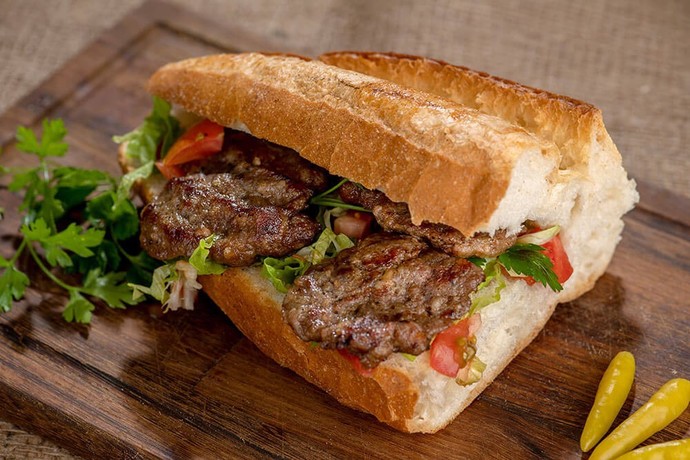 Kız/Erkek arkadaşınız ile nasıl bir mekanda yemek yemek isterdiniz?