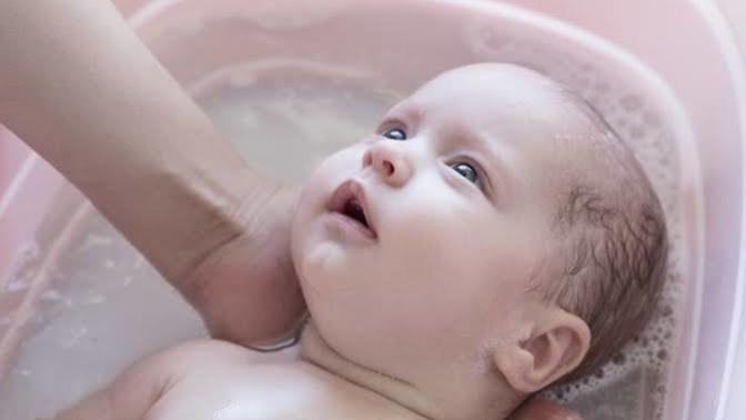 Bebek bakımında kullanacağınız şampuanı neye göre seçersiniz?
