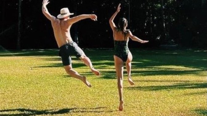 Hande Erçel sizce kaç kilo?
