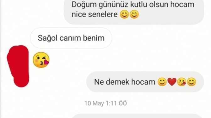 Eski lise hocamla böyle konuşmalarımız var o 43 ben 25 yaşındayım?
