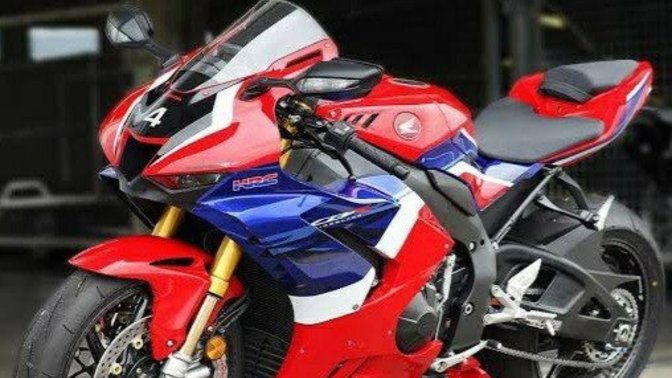 Araba mı senin için daha çekici motor mu?