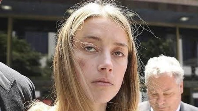 Amber Heard mı Neslihan Atagül mü daha güzel?