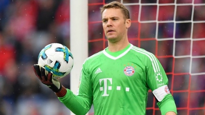 Manuel Neuer mi daha iyi kaleci Iker Casillas mı?