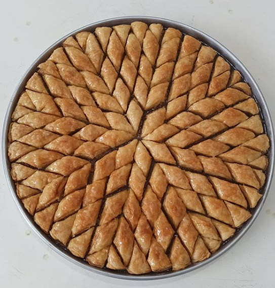 Ev baklavası mı hazır baklava mı tercih ediyorsunuz?