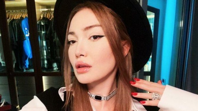 Eyeliner'ı vicdanına kadar çeken kızlar hakkında ne düşünüyorsunuz?