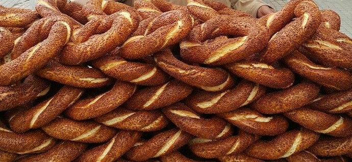 Kruvasan sever misiniz?