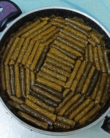Siz yaprak sarmasının içerisine ne koyuyorsunuz?