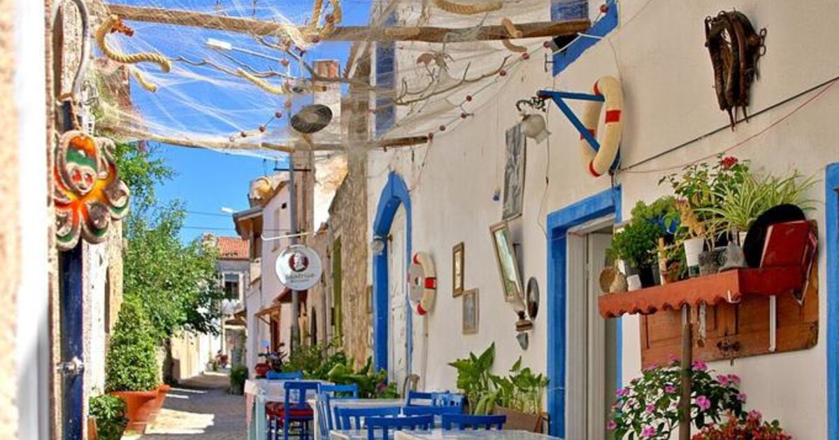 İzmir�in hangi tatil beldesinde tatil yapmak isterdiniz? KizlarSoruyor