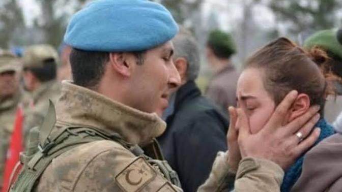 Kızlar, Kadınların askerlere bakış açısı nedir sevgililik ve evlilik konusunda? asker biriyle sevgili olur musunuz?