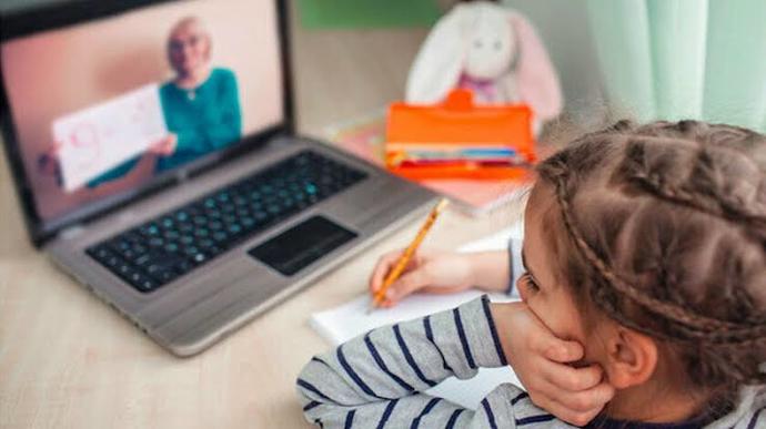 Online derslerin zararları nelerdir?