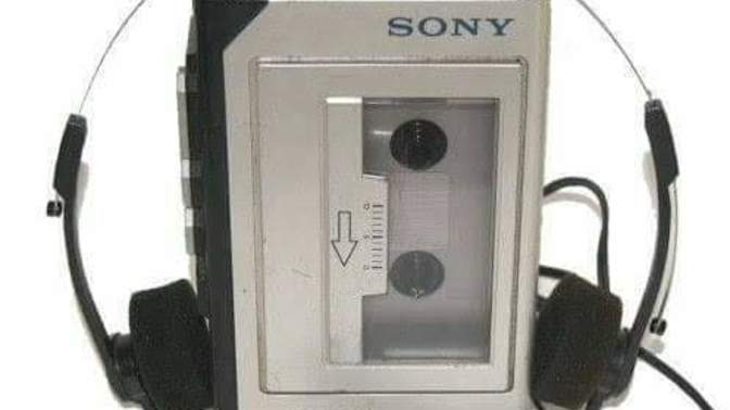 Genclik yillari bu walkman le gecmis olan var mi?