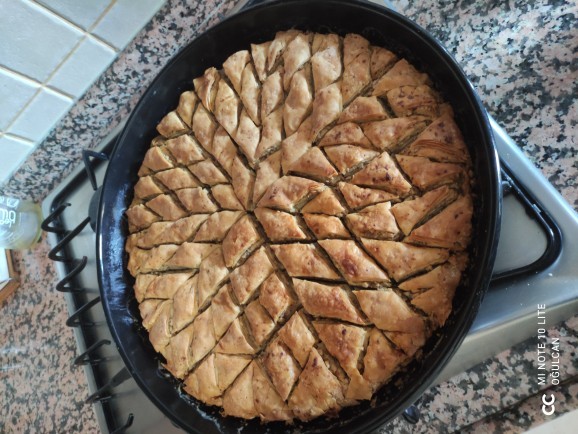Bayram tatlısı denince aklına gelen ilk tatlı hangisi oluyor?