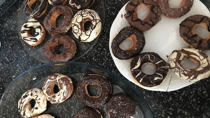 Arkadaşlar nasıl olmuş, donut yaptım?